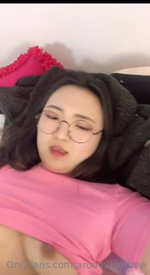 AroomiKim Video Get Fucked Onlyfans Leak